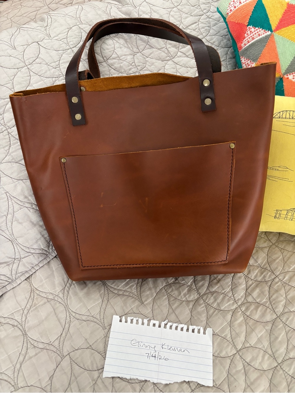 Portland Leather Medium Classic tote in Honey
